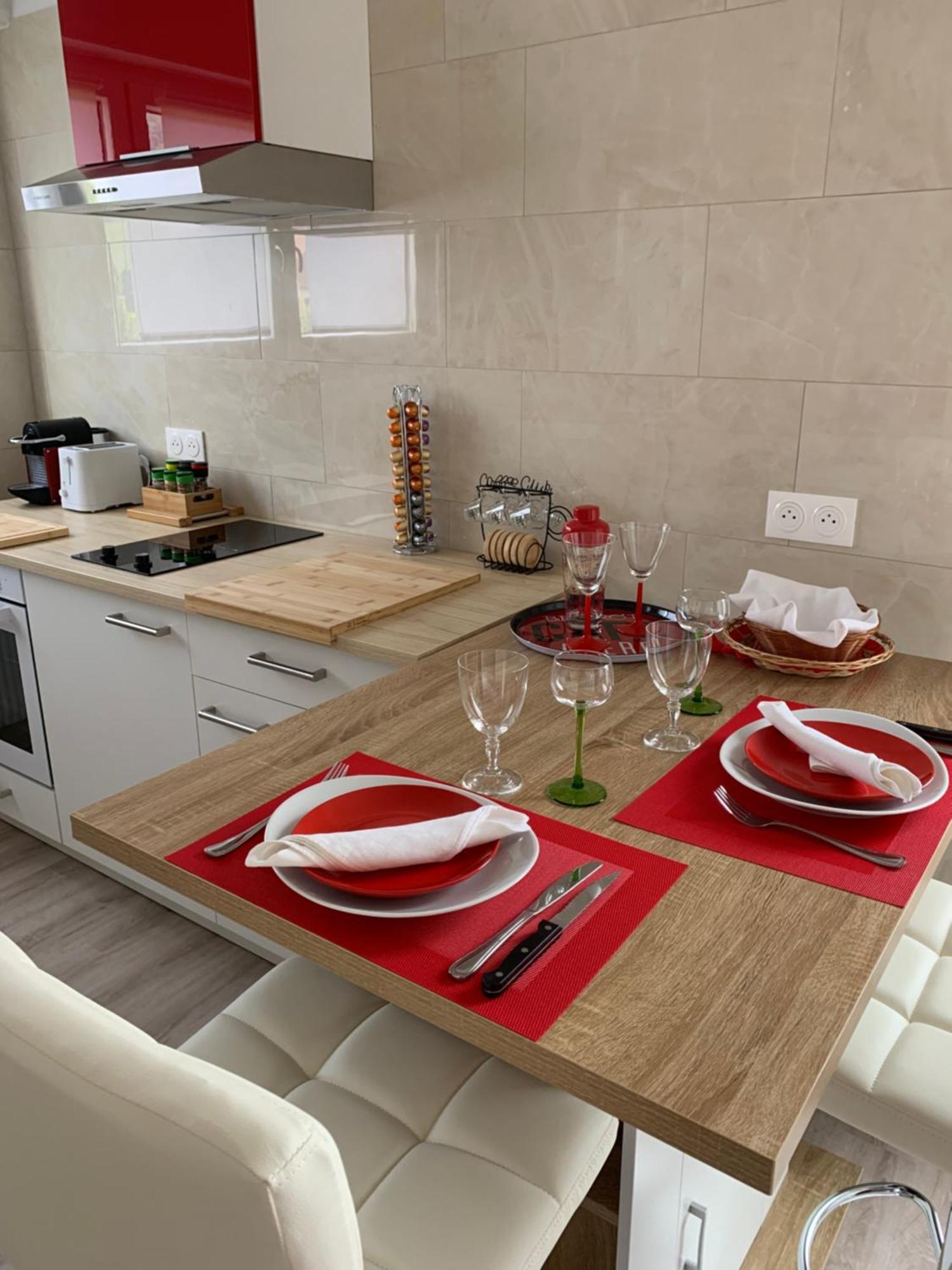 Bonne Idee - Suite Georgette - Meuble De Tourisme 3 Etoiles Шатенуа Екстер'єр фото